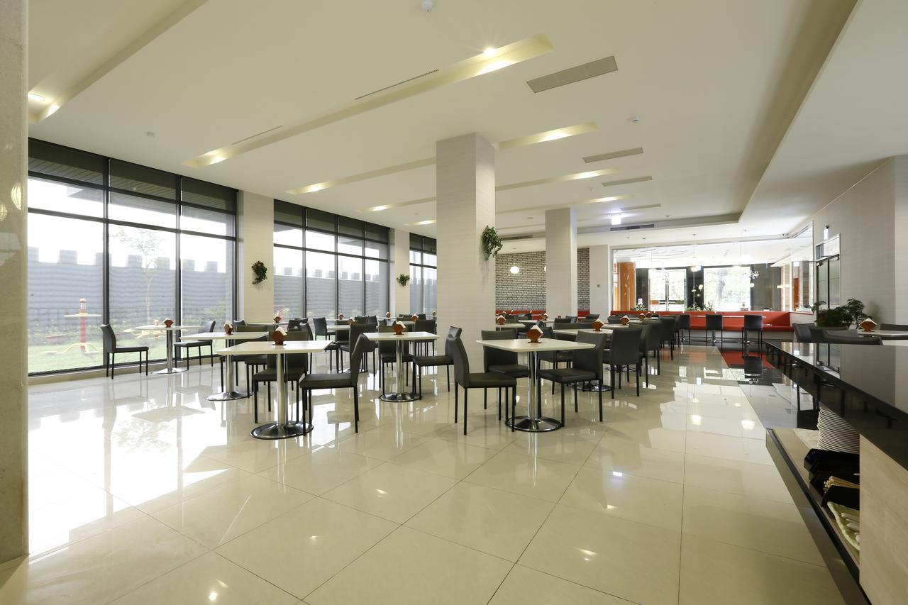 Hua Xiang Hotel-Qishan Exterior photo